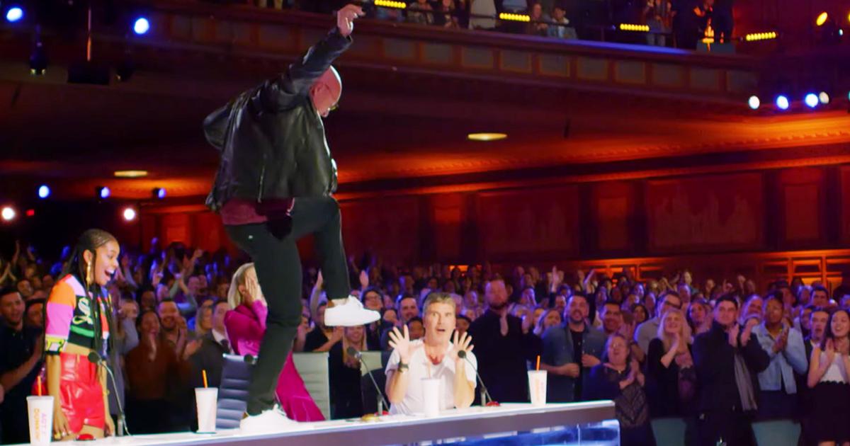 21yearold's Performance That Made Howie Mandel Stomp On Golden Buzzer