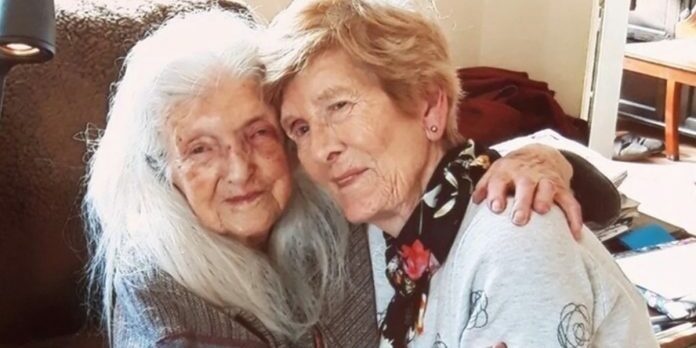 Eileen-Macken-reunited-mom-696x365
