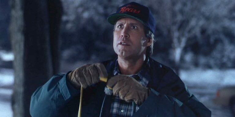 chevy-chase-in-national-lampoons-christmas-vacation