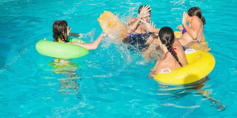 poolparty1